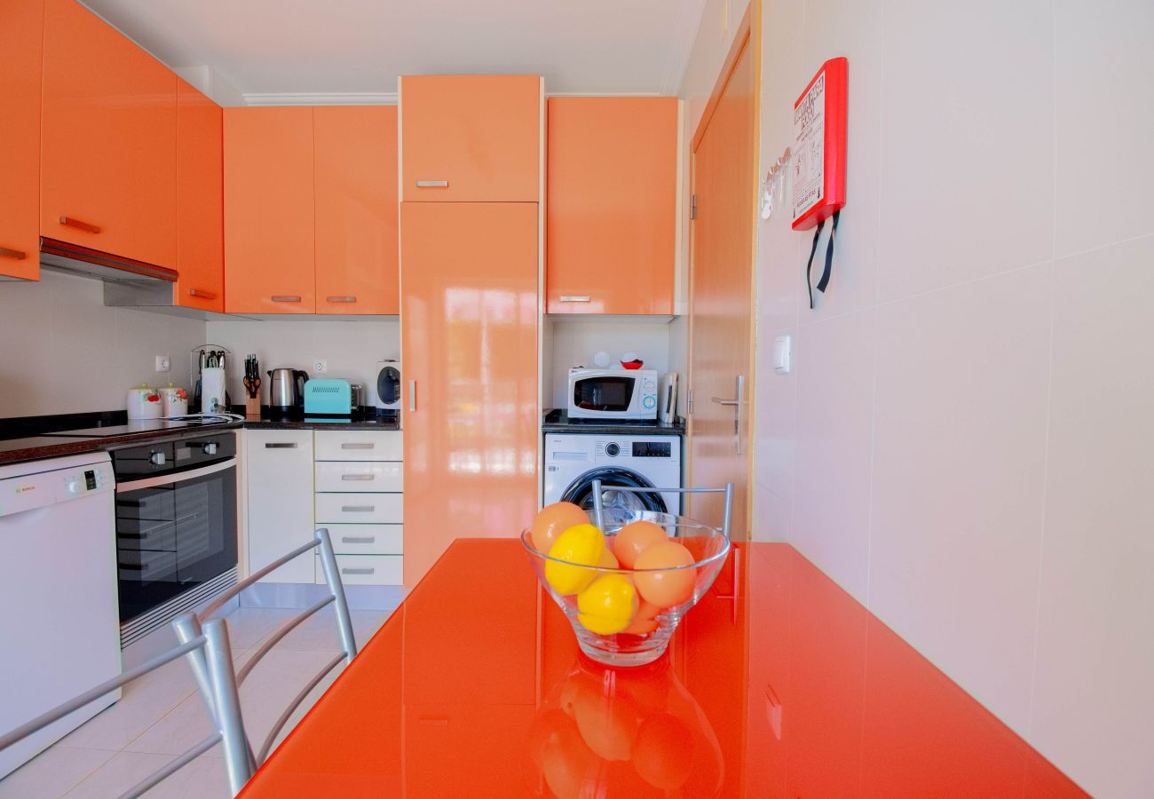 Apartamento em Carvoeiro -  Lily Fabulous 1 Bed Apt with Roof Terrace & Pool  