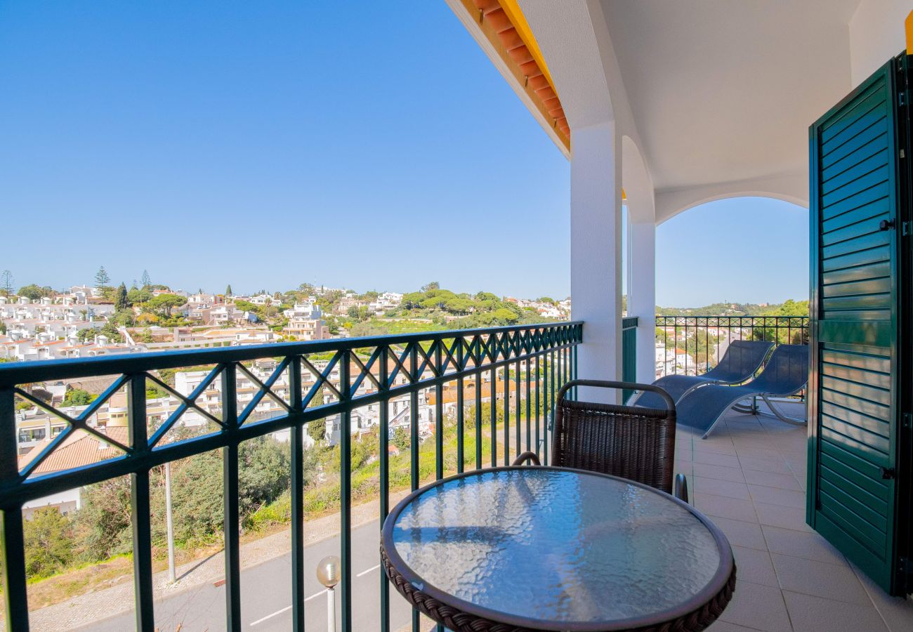 Apartamento em Carvoeiro -  Lily Fabulous 1 Bed Apt with Roof Terrace & Pool  