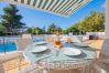 Villa em Carvoeiro - Casa Patricia: Superb villa on Vale do Milho with heated pool 