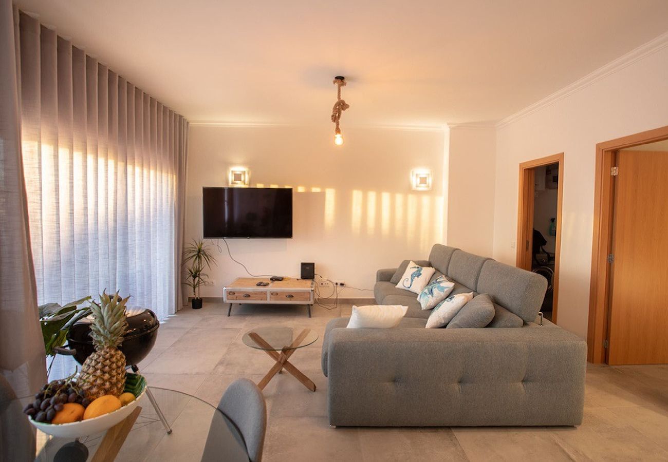 Apartamento em Carvoeiro - Casa Kizi Modern Stylish Apt