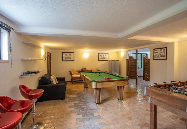 Villa em Carvoeiro - Casa Joy Spacious Villa With Private Pool & Game Room 