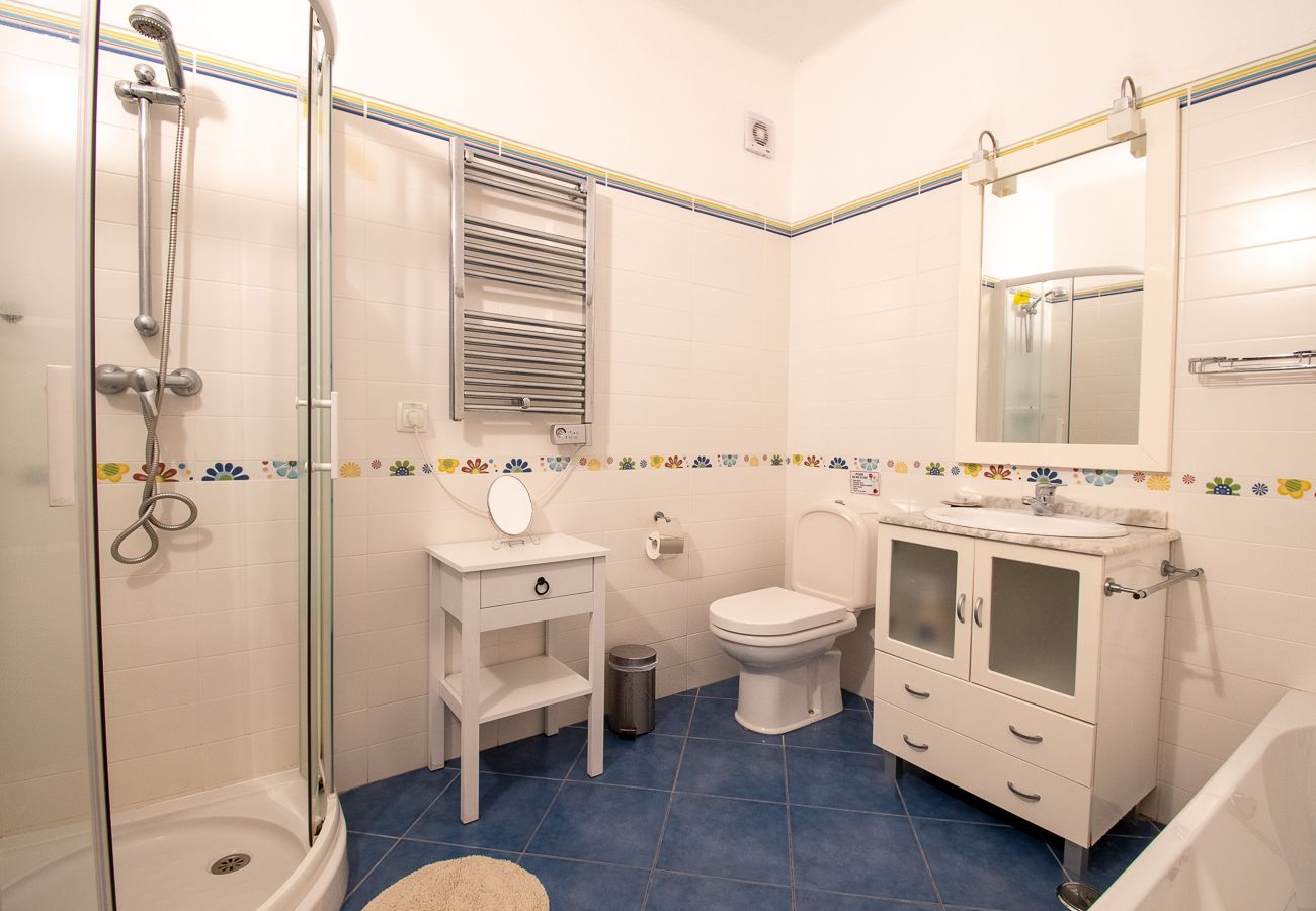 Villa em Carvoeiro - Spacius Family Villa With Private Pool! 