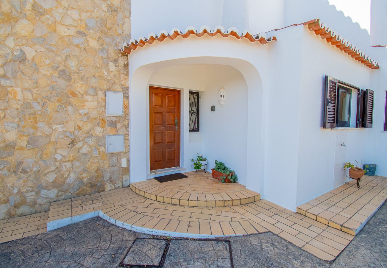 Villa em Carvoeiro - Spacius Family Villa With Private Pool! 