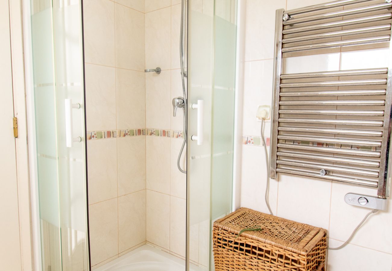 Villa em Carvoeiro - Spacius Family Villa With Private Pool! 