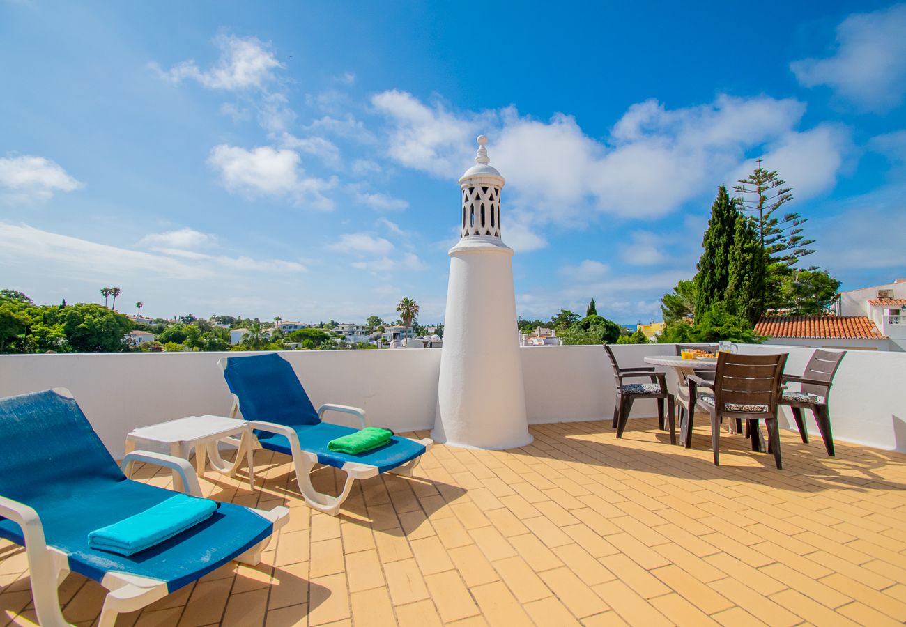 Villa em Carvoeiro - Spacius Family Villa With Private Pool! 