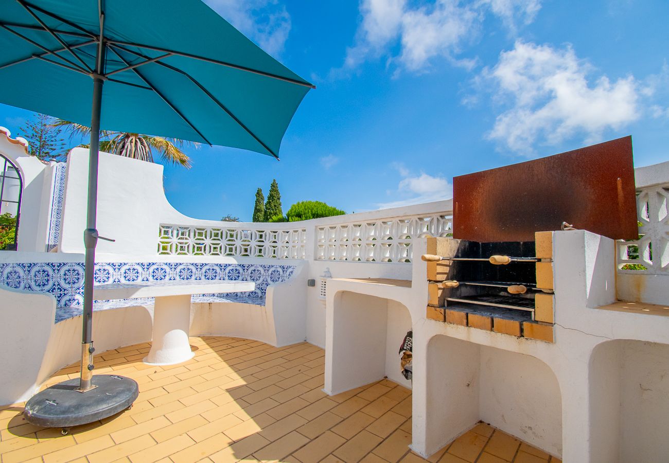 Villa em Carvoeiro - Spacius Family Villa With Private Pool! 