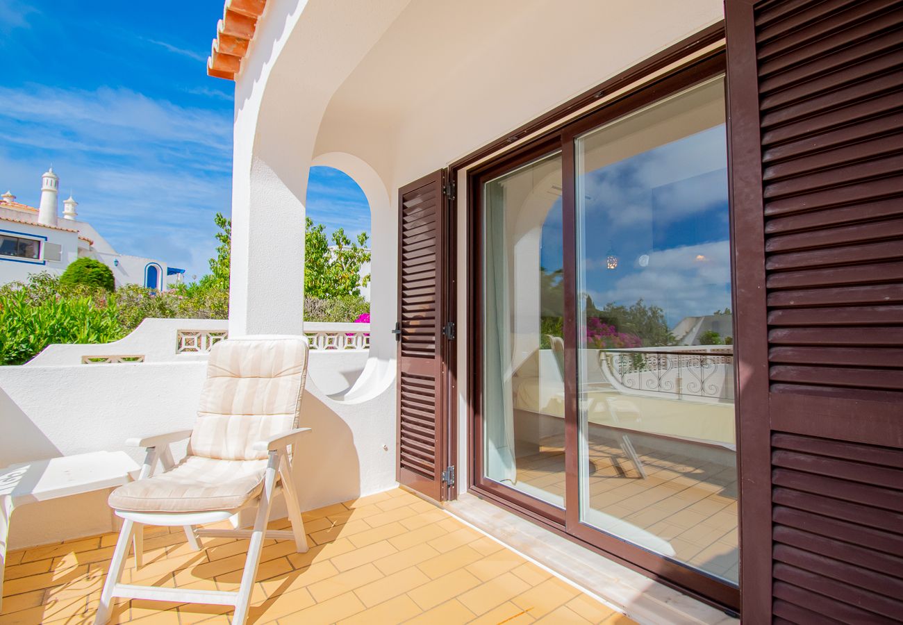 Villa em Carvoeiro - Spacius Family Villa With Private Pool! 