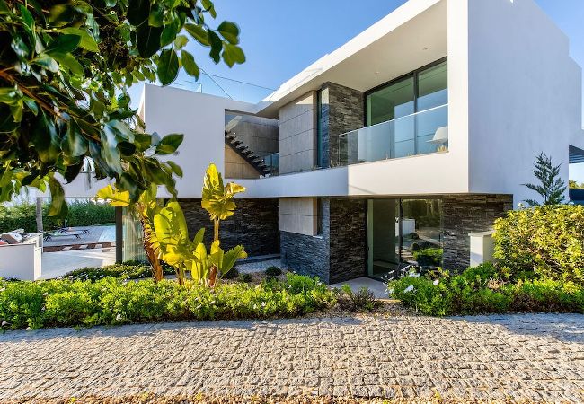 Villa em Carvoeiro - 2 Rua das Palmas · Luxurious, Stylish and Modern Living 