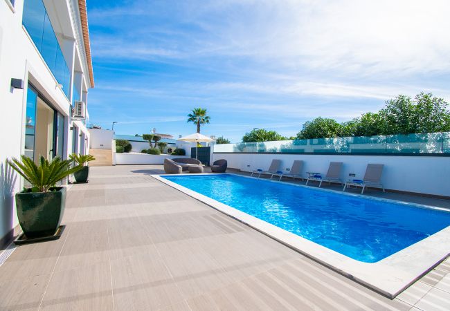 Villa em Carvoeiro - Ilha do Sol : Luxury in an ideal location!