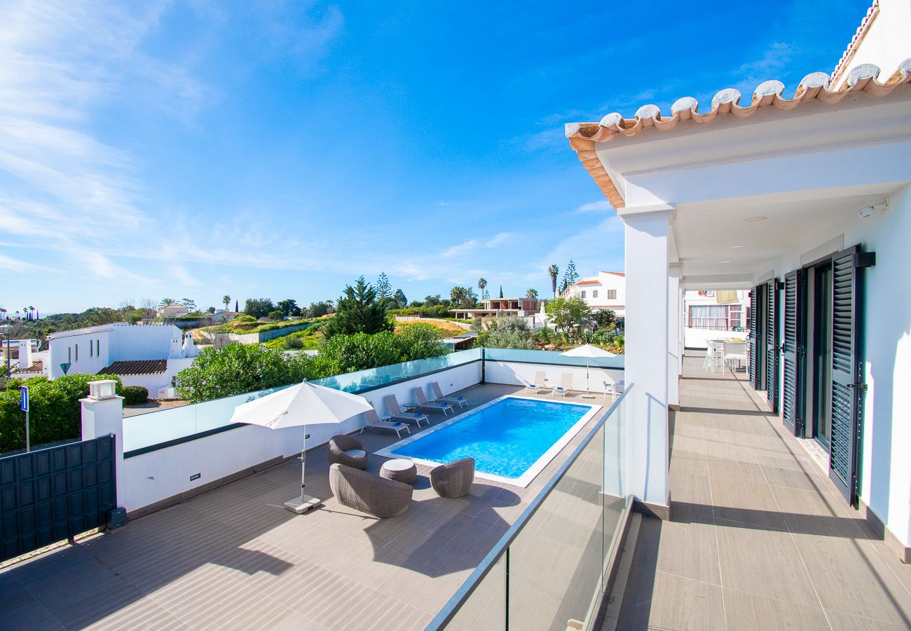 Villa em Carvoeiro - Ilha do Sol, a luxury villa in an ideal location!