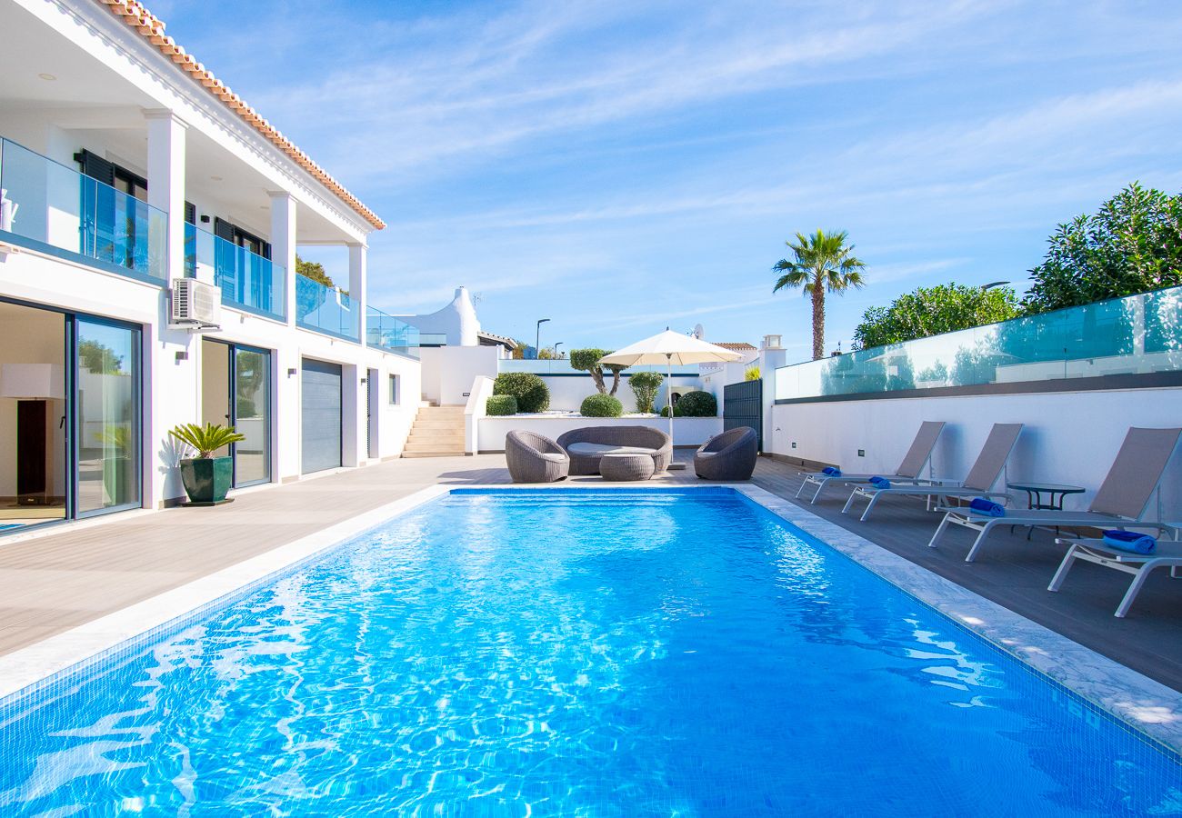 Villa em Carvoeiro - Ilha do Sol, a luxury villa in an ideal location!