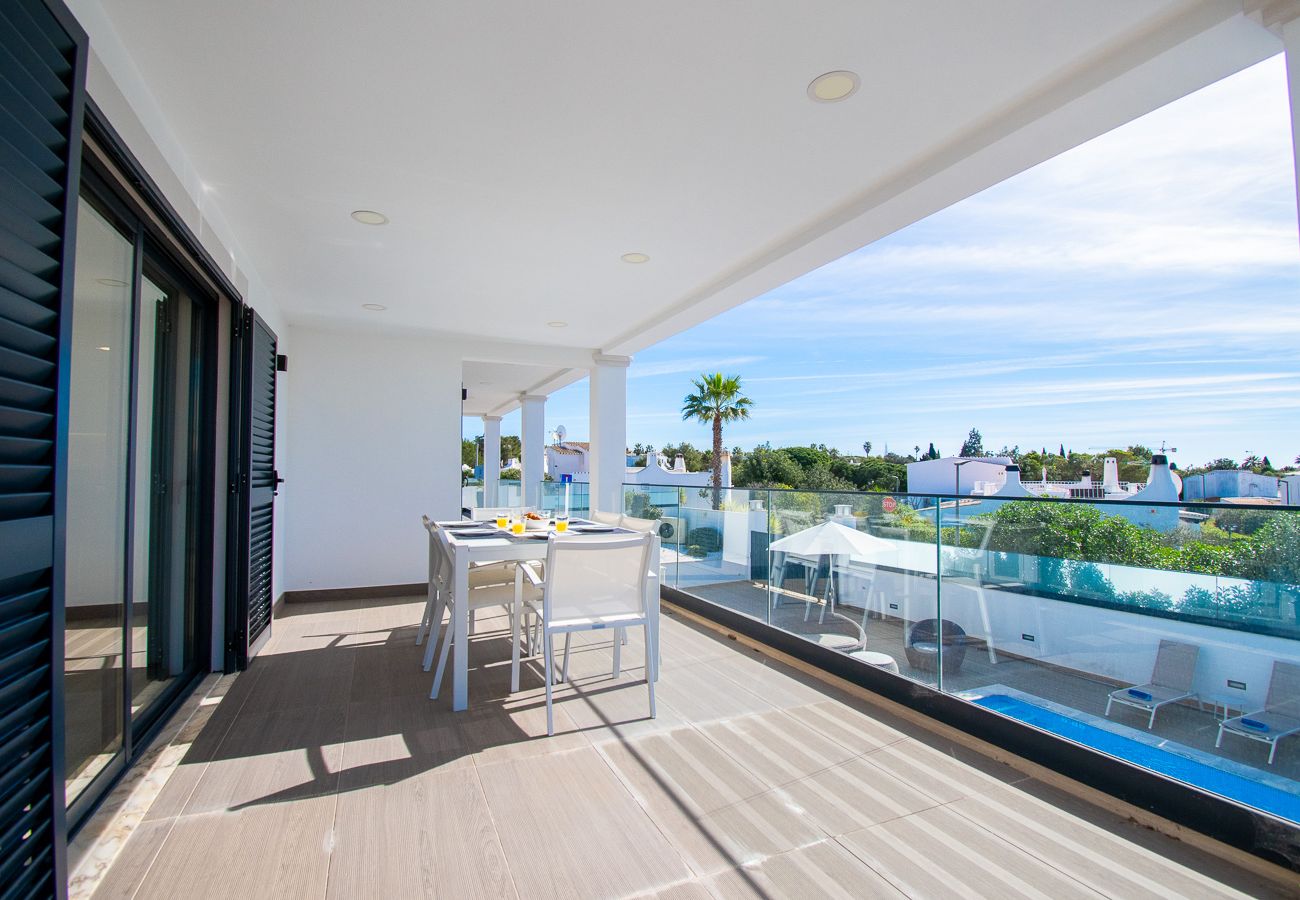 Villa em Carvoeiro - Ilha do Sol, a luxury villa in an ideal location!