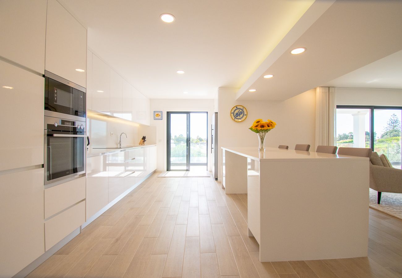 Villa em Carvoeiro - Ilha do Sol, a luxury villa in an ideal location!