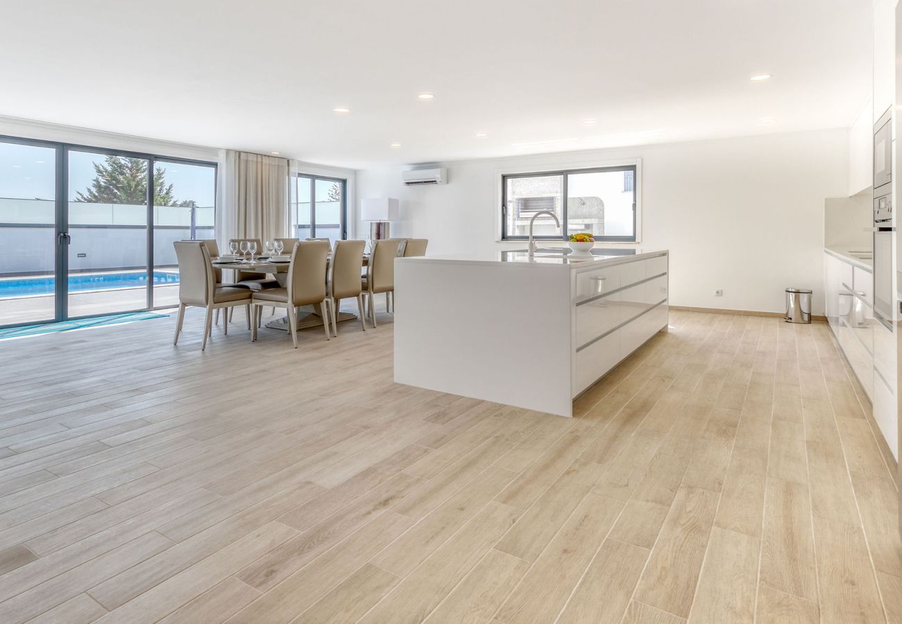Villa em Carvoeiro - Ilha do Sol, a luxury villa in an ideal location!