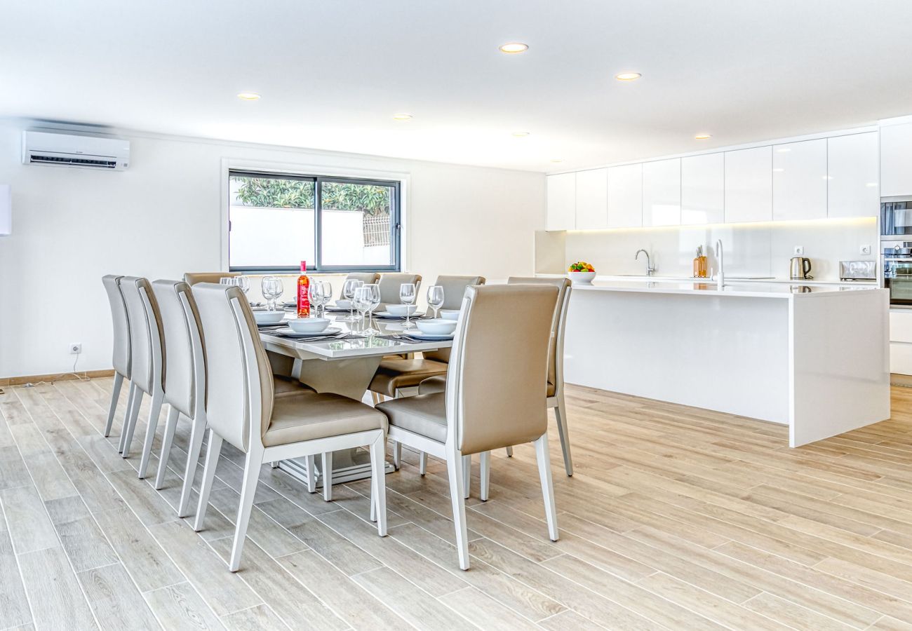 Villa em Carvoeiro - Ilha do Sol, a luxury villa in an ideal location!