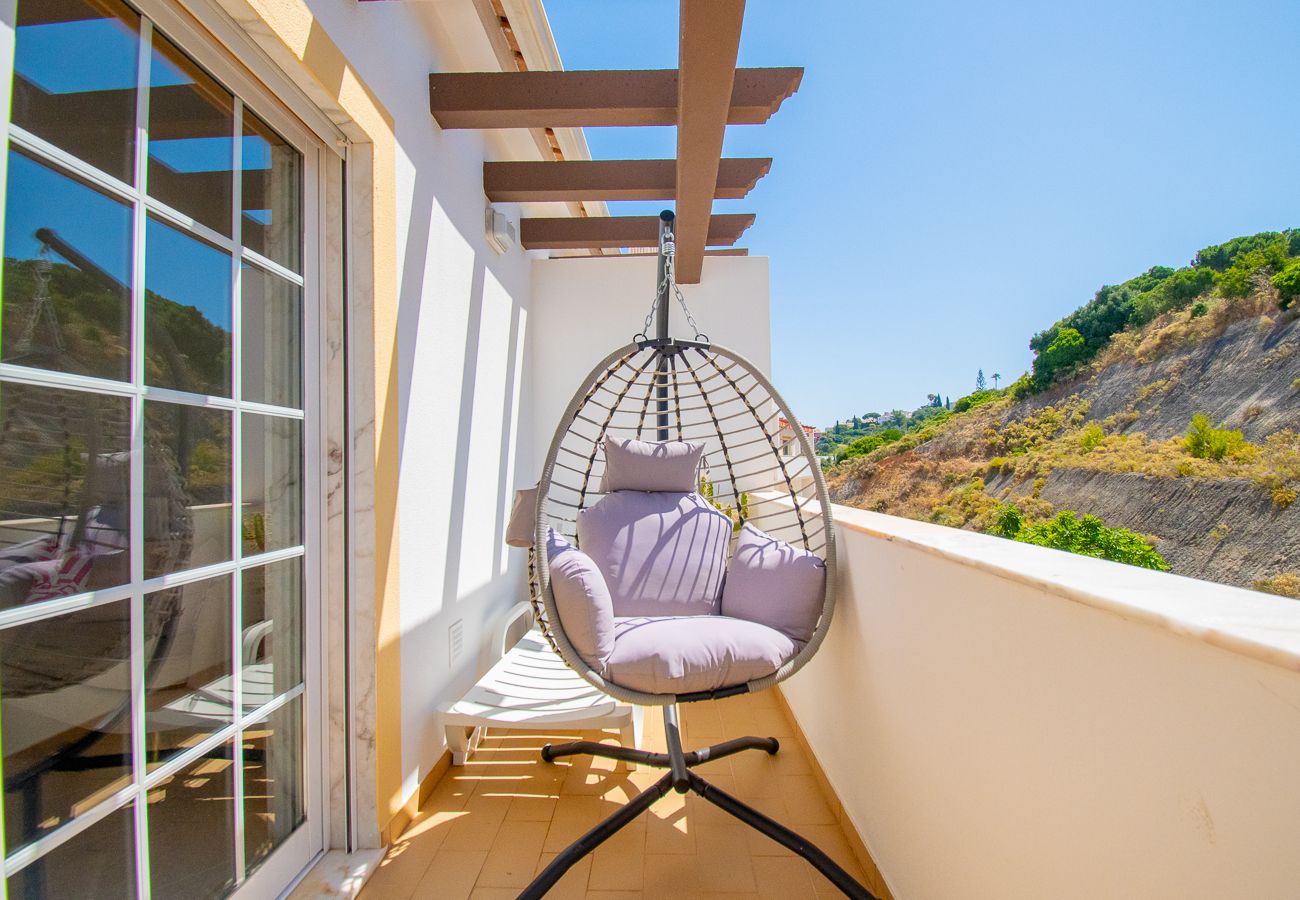 Apartamento em Carvoeiro - Apt Q Stylish 2 Bedroom Apartment in the Heart of Carvoeiro with Parking