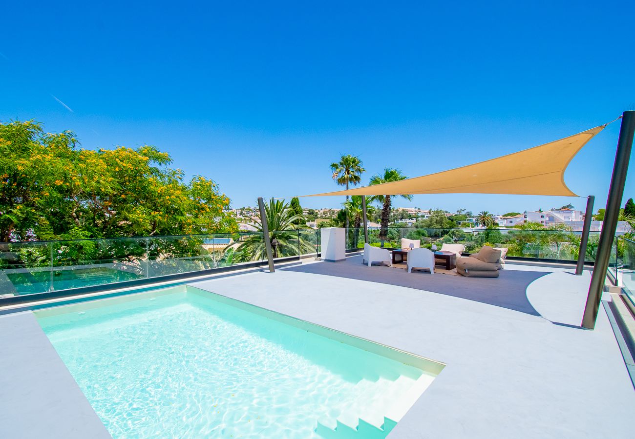 Villa em Carvoeiro - Villa Cactus, modern villa with two private swimming pools walking distance to the beach