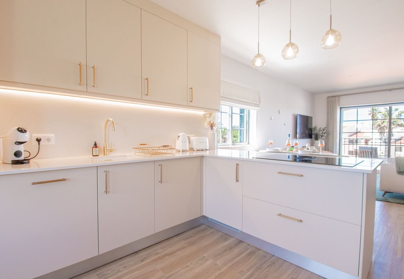 Apartment in Carvoeiro - Casa Francesca, renovated luxury townhouse walking distance of Carvoeiro