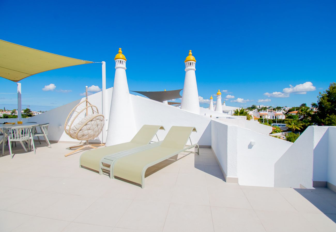 Apartment in Carvoeiro - Casa Francesca, renovated luxury townhouse walking distance of Carvoeiro