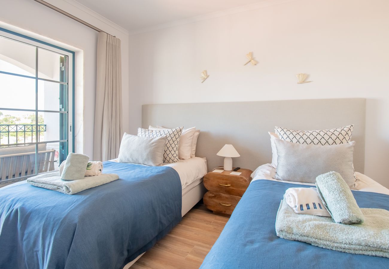Apartment in Carvoeiro - Casa Francesca, renovated luxury townhouse walking distance of Carvoeiro