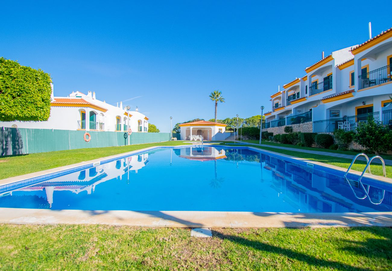 Apartment in Carvoeiro - Casa Francesca, renovated luxury townhouse walking distance of Carvoeiro