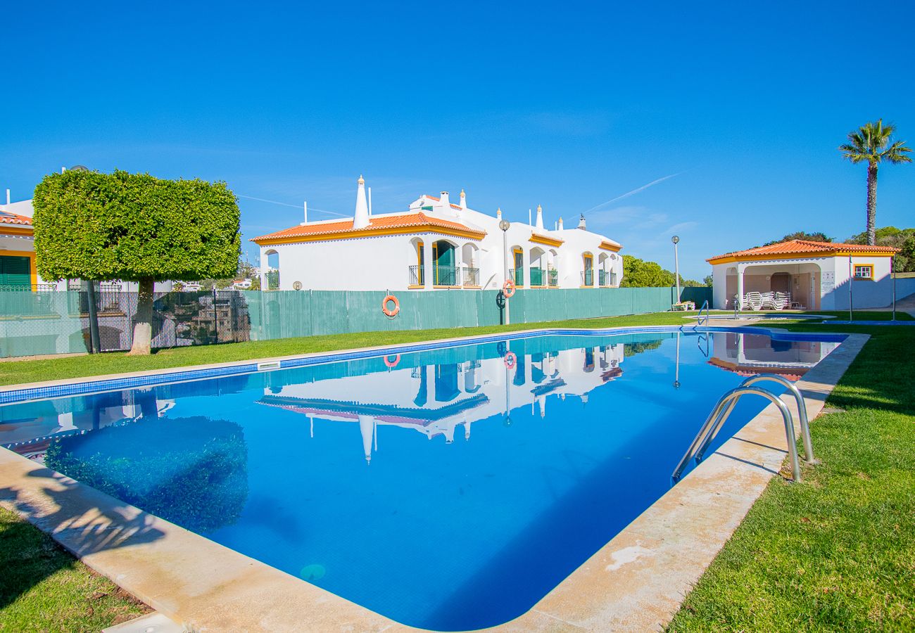 Apartment in Carvoeiro - Casa Francesca, renovated luxury townhouse walking distance of Carvoeiro