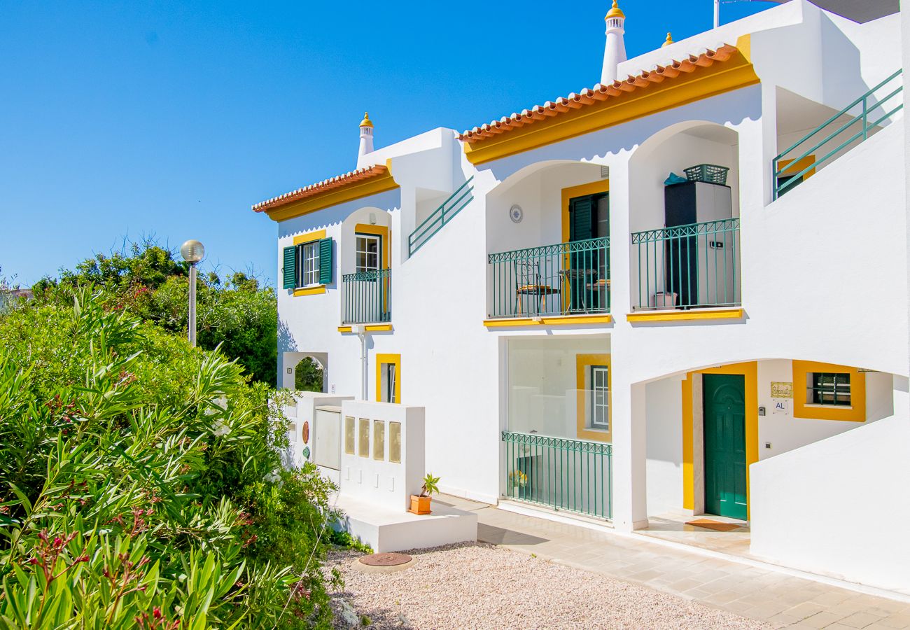 Apartment in Carvoeiro - Casa Francesca, renovated luxury townhouse walking distance of Carvoeiro