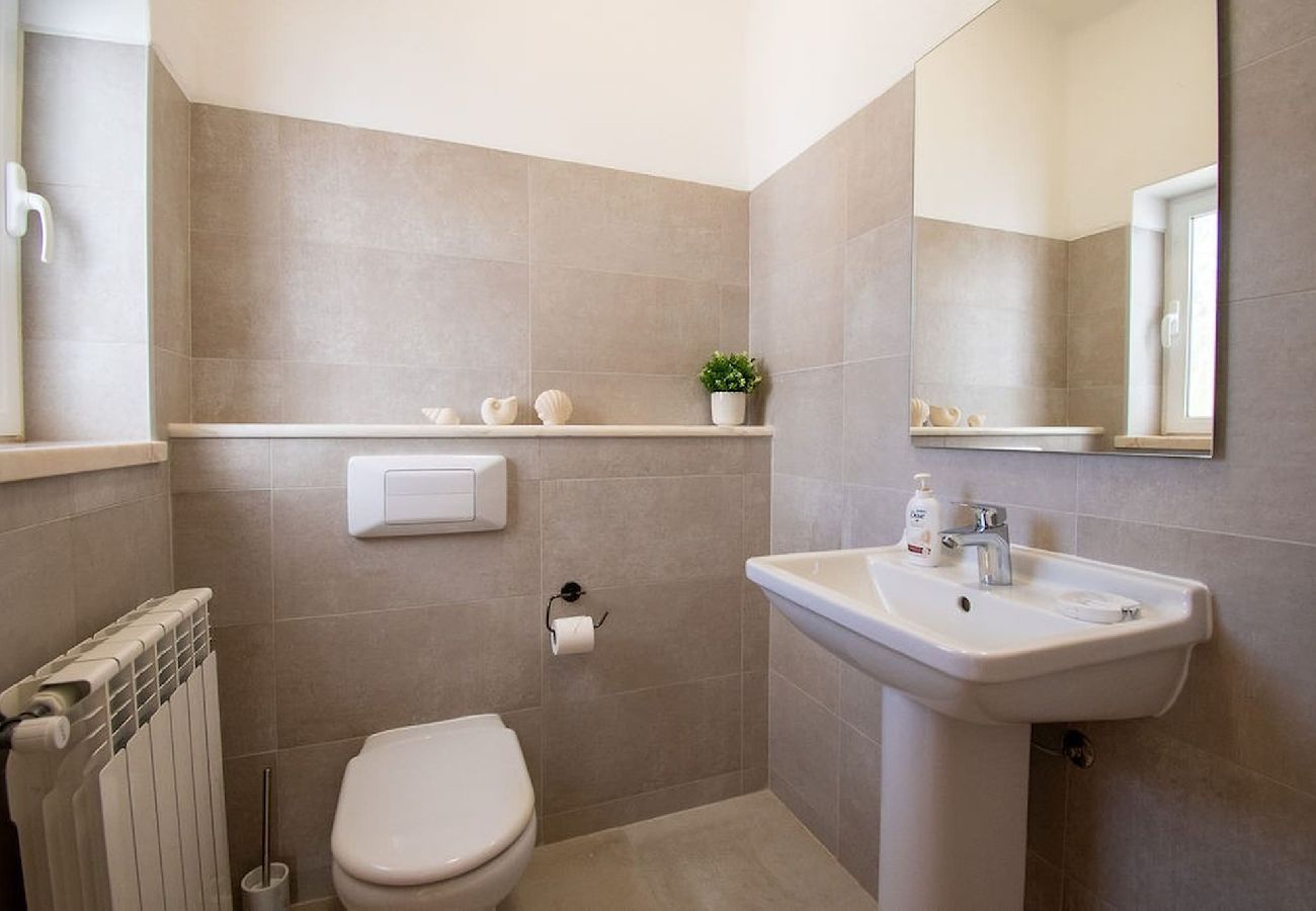 Villa in Carvoeiro - Vivenda Pomba Beautifully renovated with heated pool! 