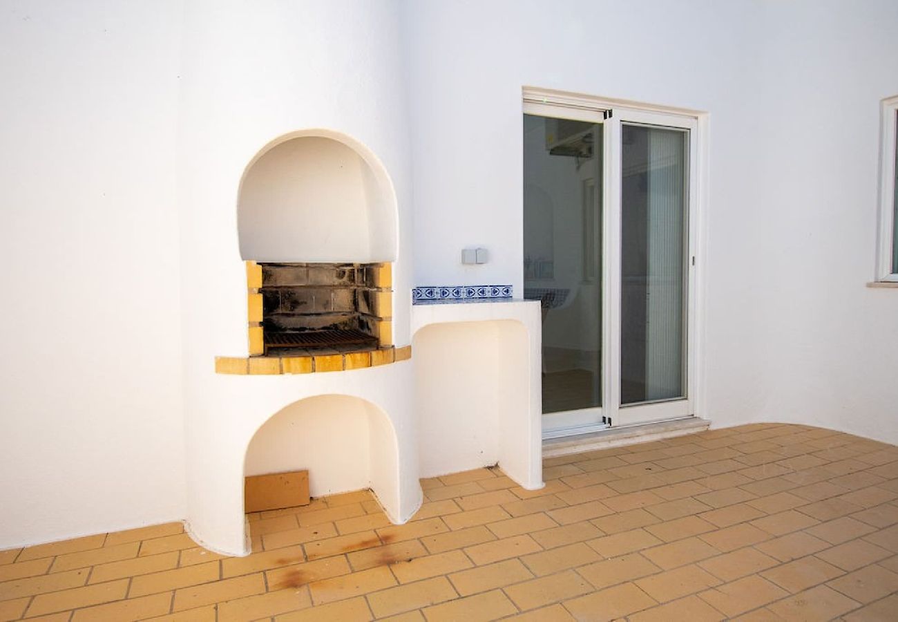 Villa in Carvoeiro - Vivenda Pomba Beautifully renovated with heated pool! 