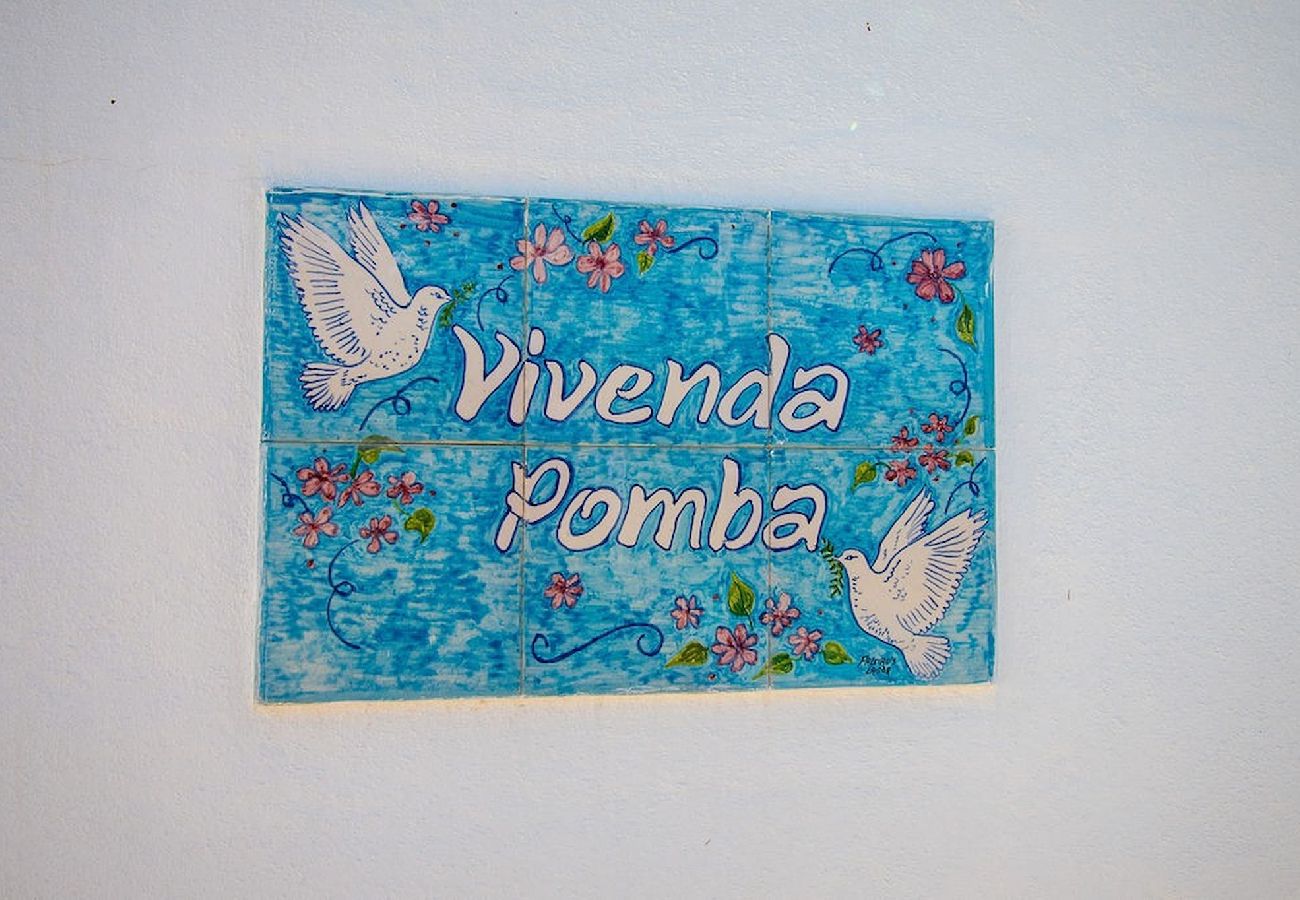 Villa in Carvoeiro - Vivenda Pomba Beautifully renovated with heated pool! 