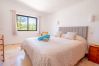 Villa in Lagoa - Casa Ryder Short walk from Marinha beach! 