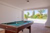 Villa in Lagoa - Casa Ryder Short walk from Marinha beach! 