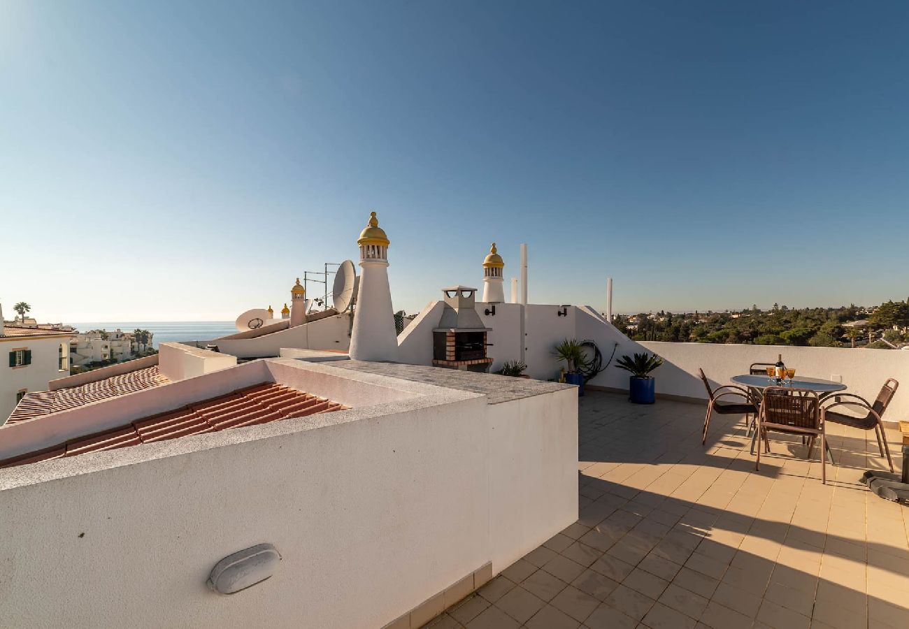Apartment in Carvoeiro -  Lily Fabulous 1 Bed Apt with Roof Terrace & Pool  