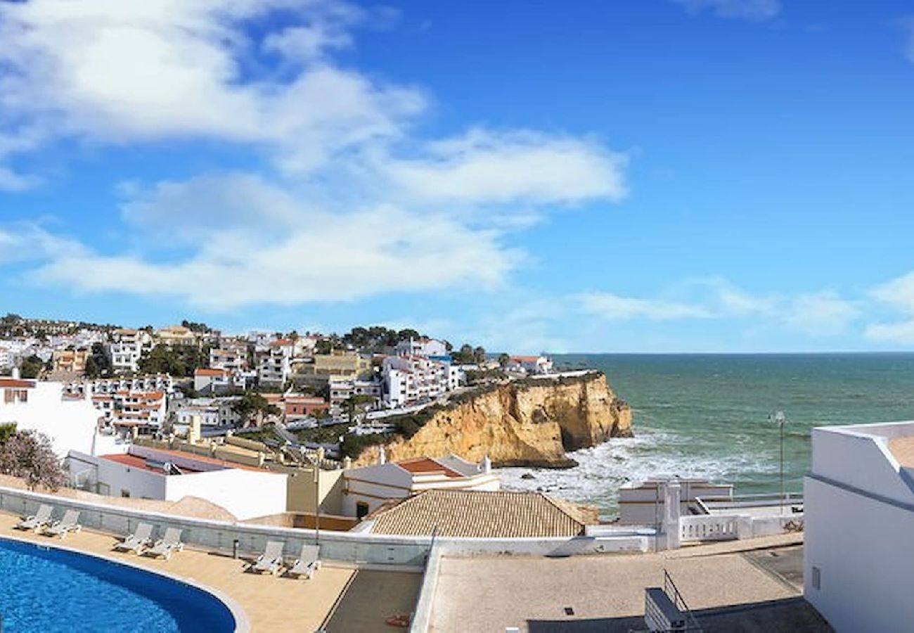 Apartment in Carvoeiro - Bay D Townhouse With Roof Top Jacuzzi and Sea Views 