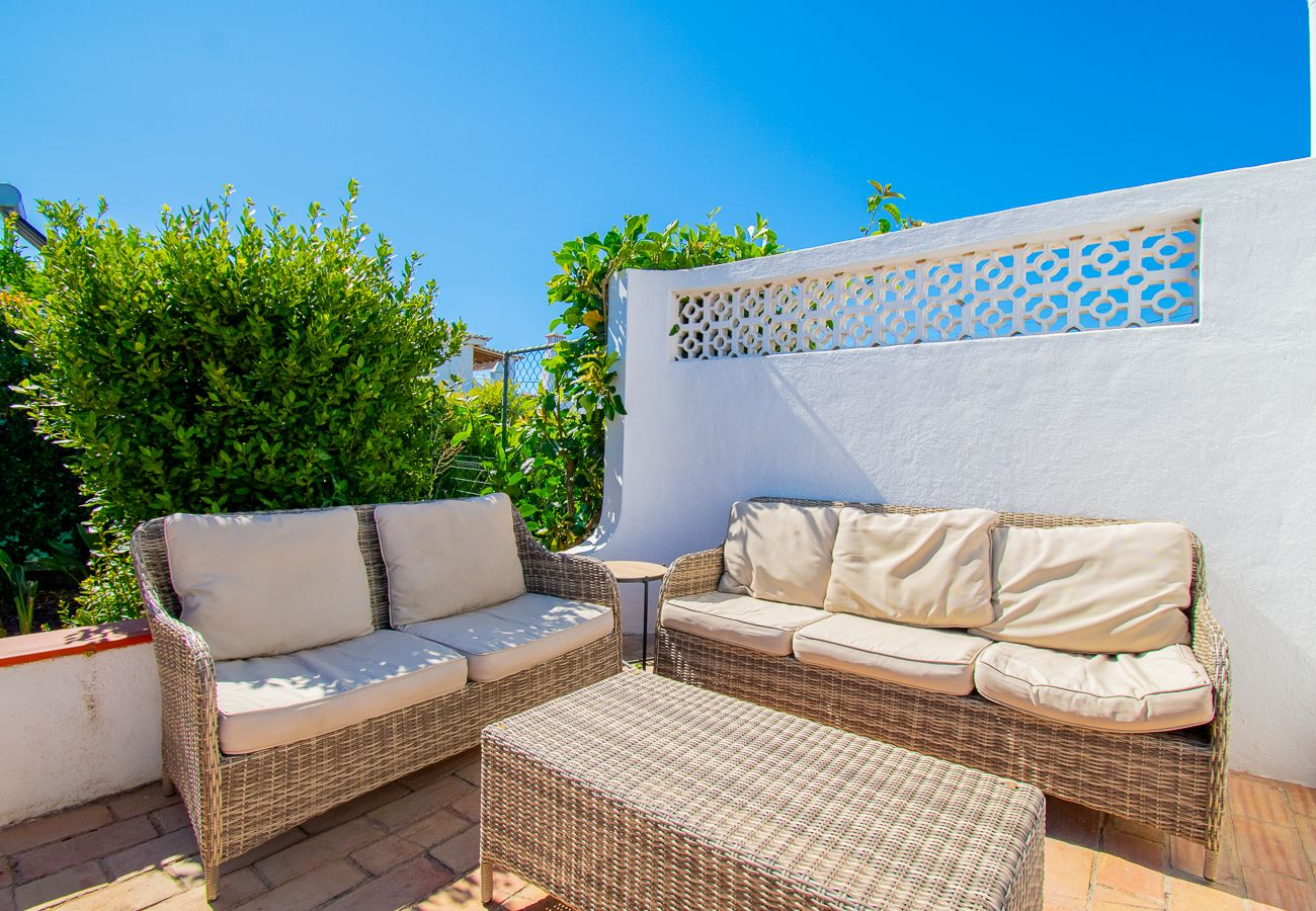 Villa in Carvoeiro - Casa Irena Spacious villa easy walk to Carvoeiro with heated pool