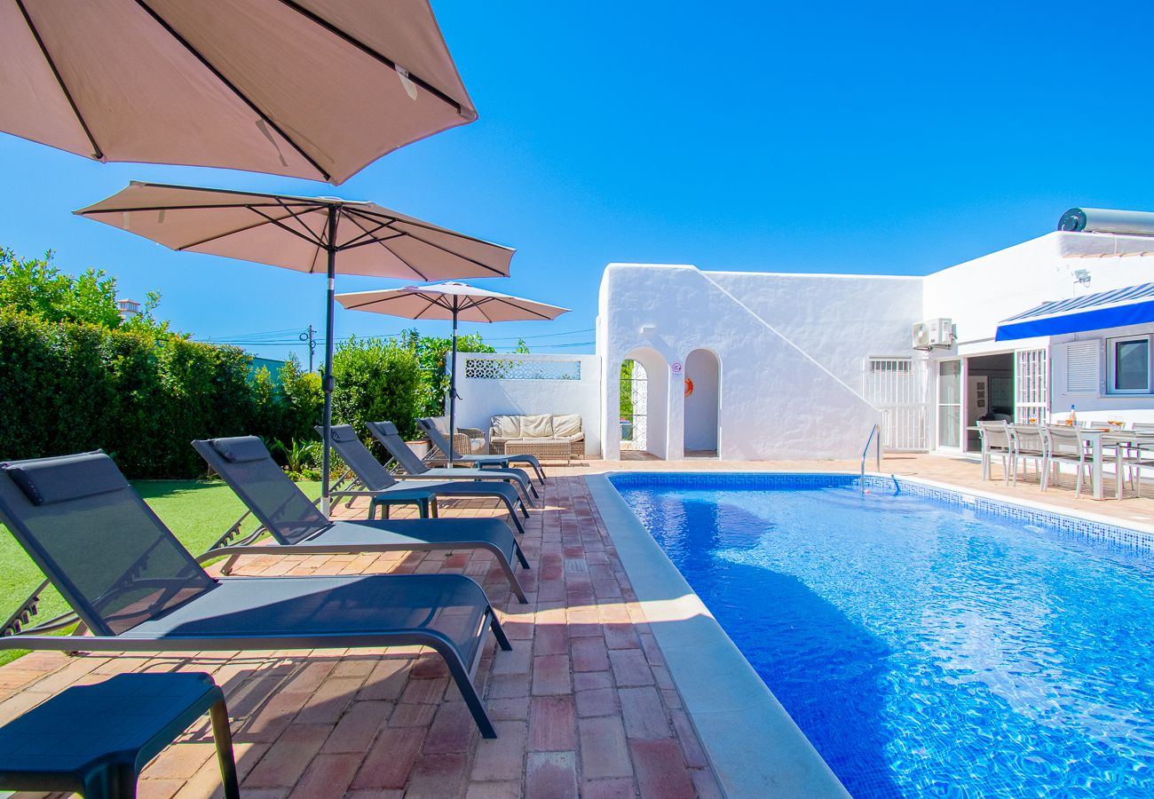 Villa in Carvoeiro - Casa Irena Spacious villa easy walk to Carvoeiro with heated pool