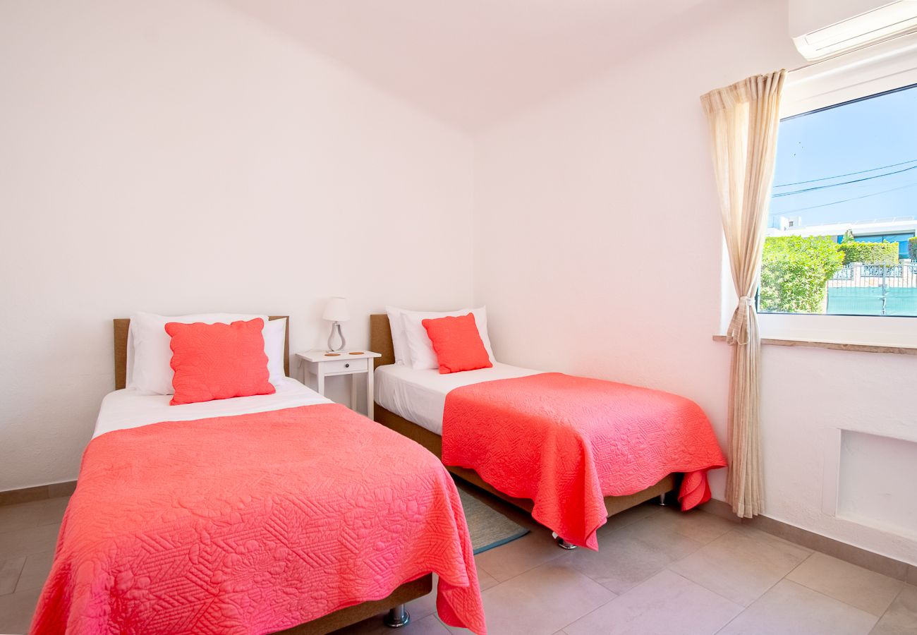 Villa in Carvoeiro - Casa Irena Spacious villa easy walk to Carvoeiro with heated pool