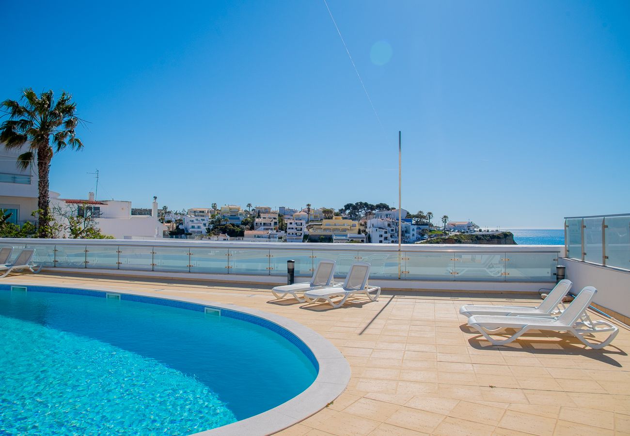 Apartment in Carvoeiro - Bay L Casa Mar Azul 