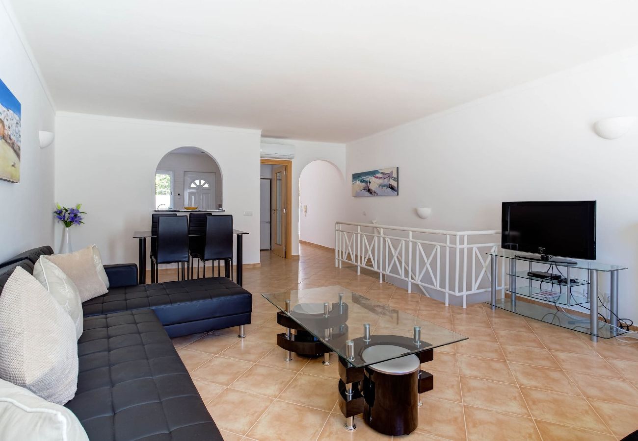 Apartment in Carvoeiro - Elizabeth Modern Apartment in the Heart of the City 