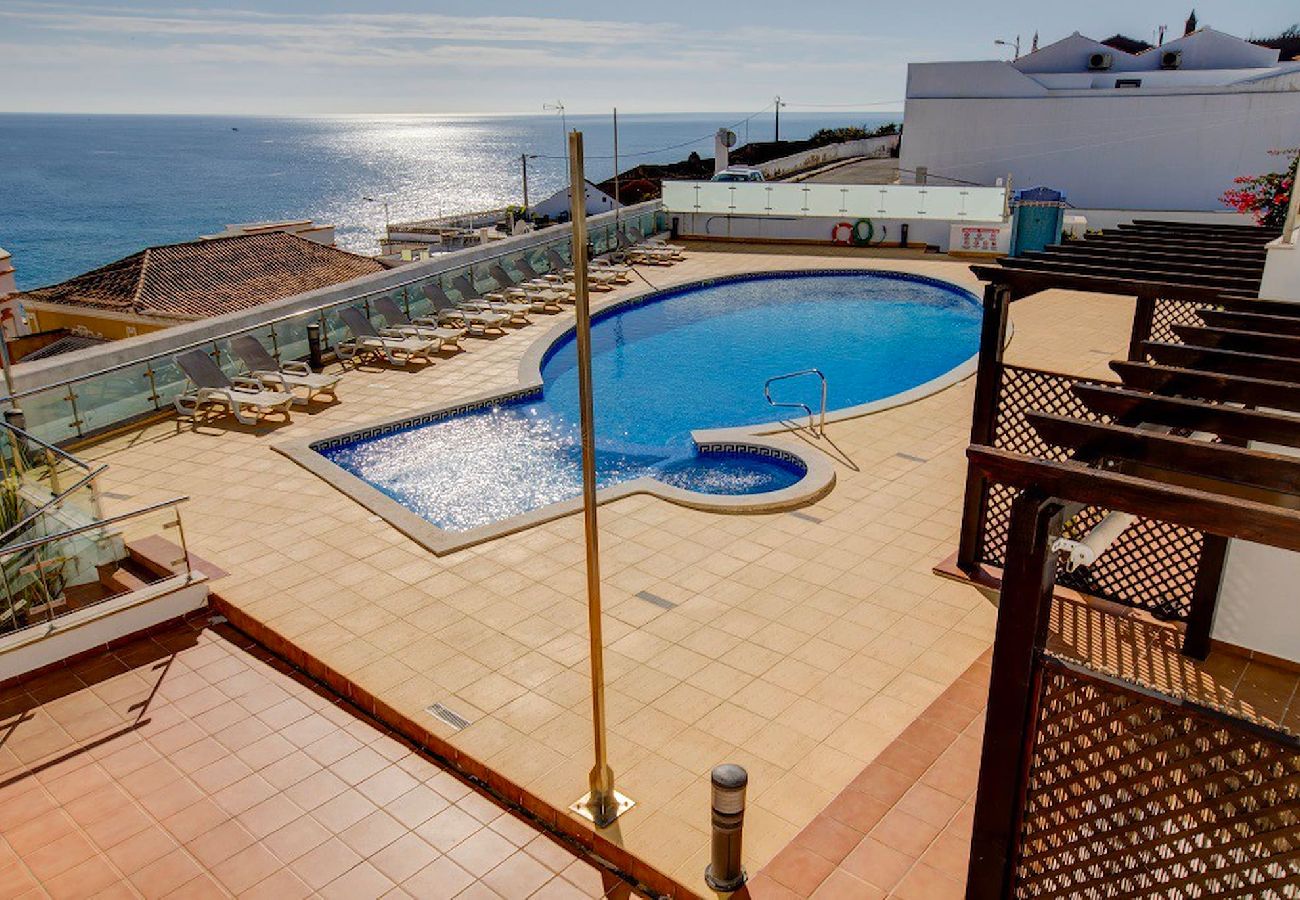 Apartment in Carvoeiro - Bay N Luxury apartment with sea view in Carvoeiro centre 