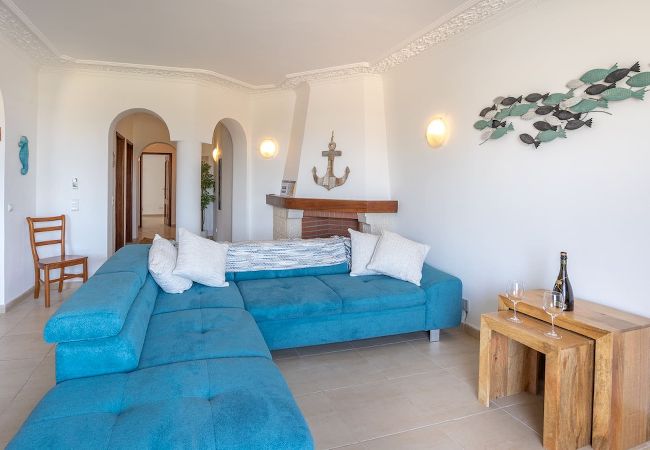 Apartment in Carvoeiro - 10 Marinha - Two Bed Apt At Award Wining Beach 