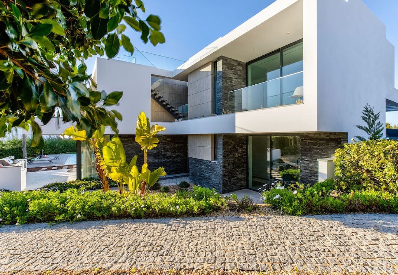 Villa in Carvoeiro -  2 Rua das Palmas Luxurious, Stylish and Modern Living 