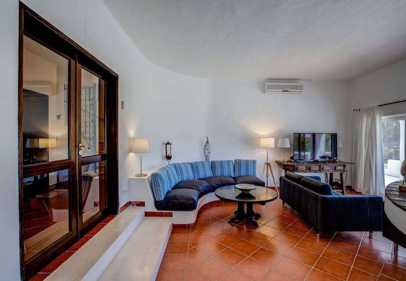 Villa in Carvoeiro -  Casa Ninho Spacious 5 bedroom villa in an enviable position. 