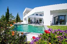 Villa in Carvoeiro - Casa Blanca Magnificente 4 Bedroom ...