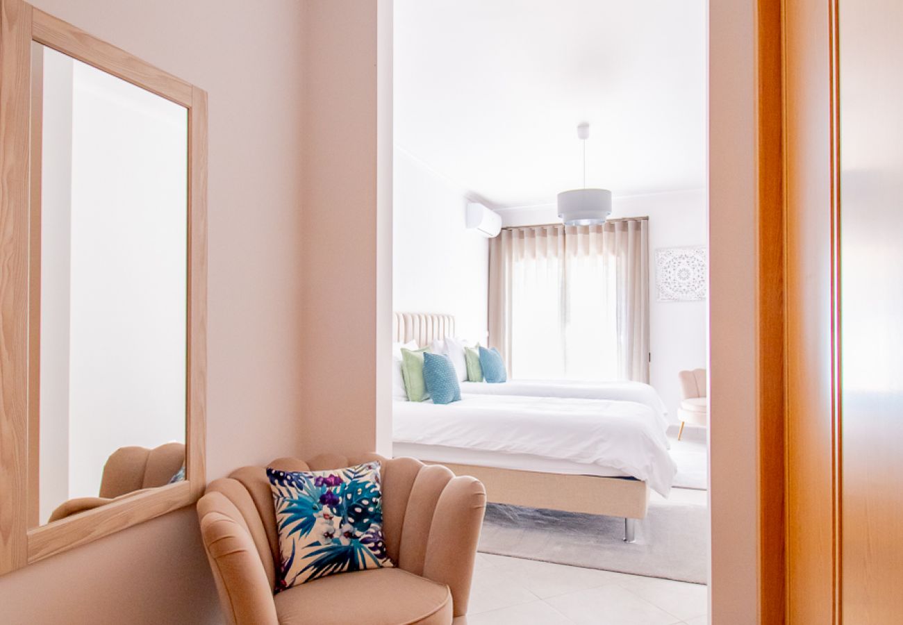Apartment in Carvoeiro - Apt Q Stylish 2 Bedroom Apartment in the Heart of Carvoeiro with Parking