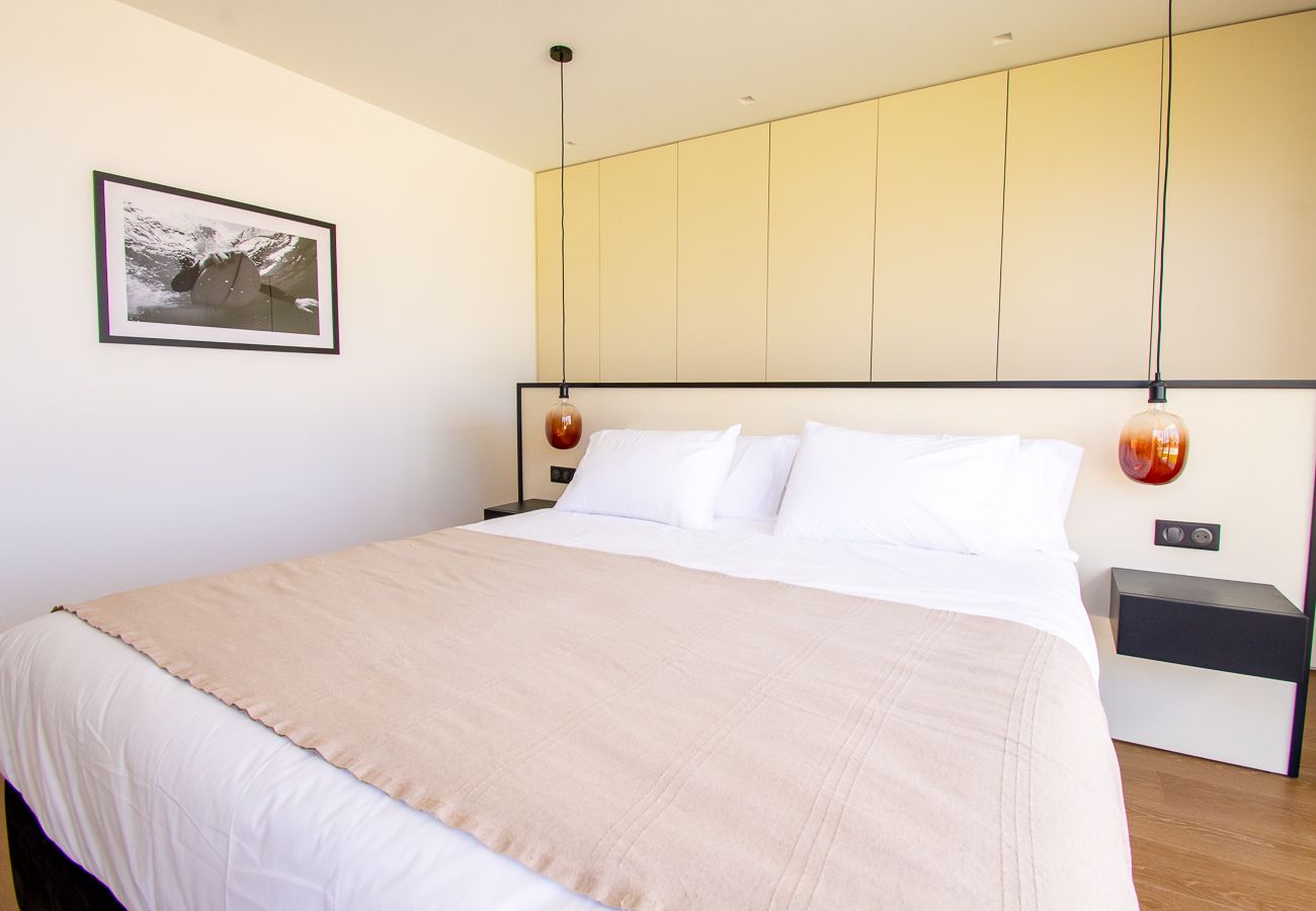 Villa in Carvoeiro - Villa Cactus, modern villa with two private swimming pools walking distance to the beach 