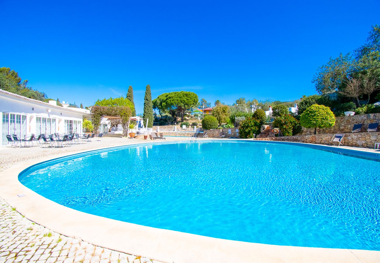 Apartment in Carvoeiro - D9 Quinta do Paraiso, cosy apartment on fabulous resort